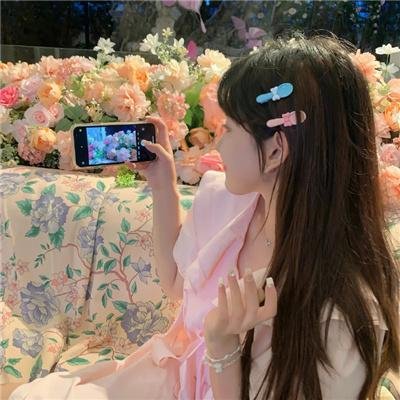 九朵云
